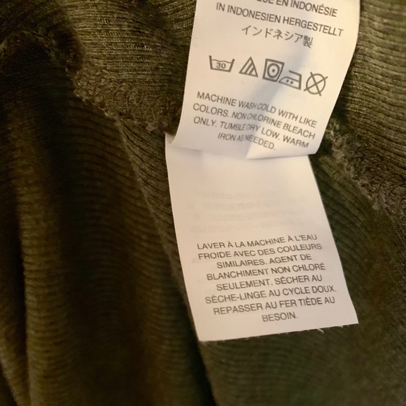 Madewell Ribbed Swingy Tee Dress in Forest Green - Picture 4 of 5